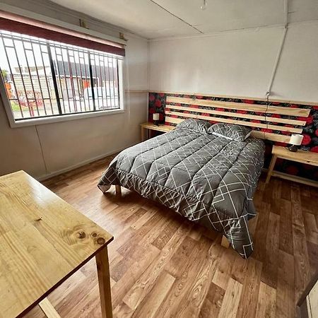 Вилла Isla Yu Patagonia House Пуэрто-Наталес Экстерьер фото