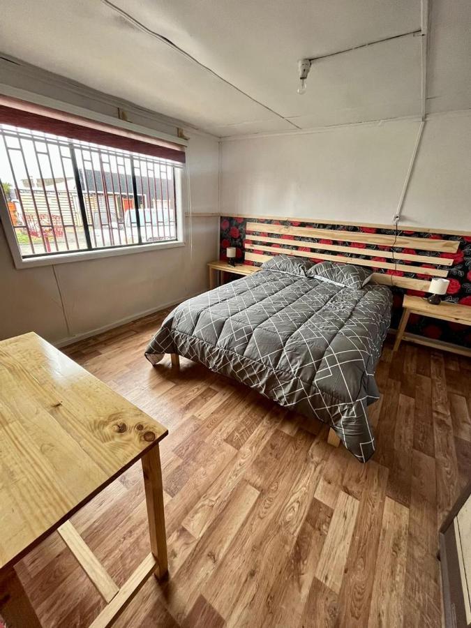 Вилла Isla Yu Patagonia House Пуэрто-Наталес Экстерьер фото